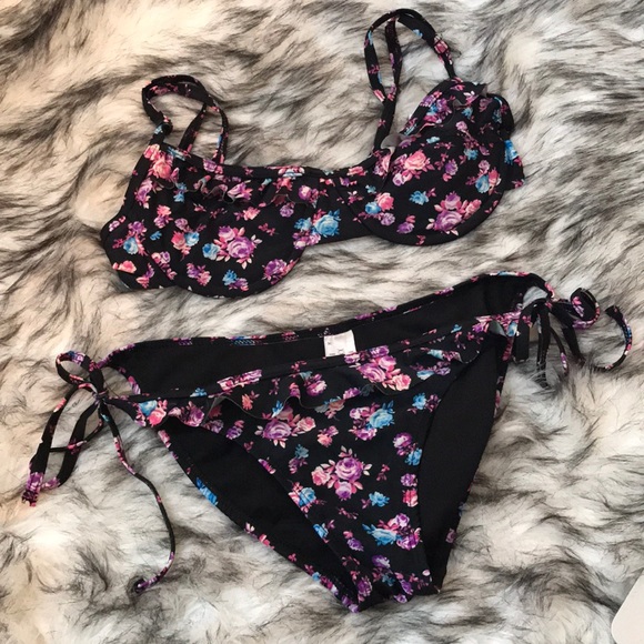 Forever 21 Other - 💜Forever 21 Swimset
